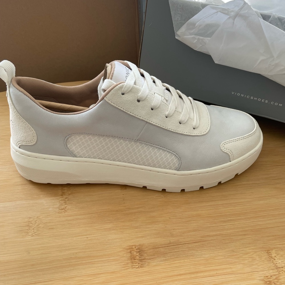 Wiley Sneaker